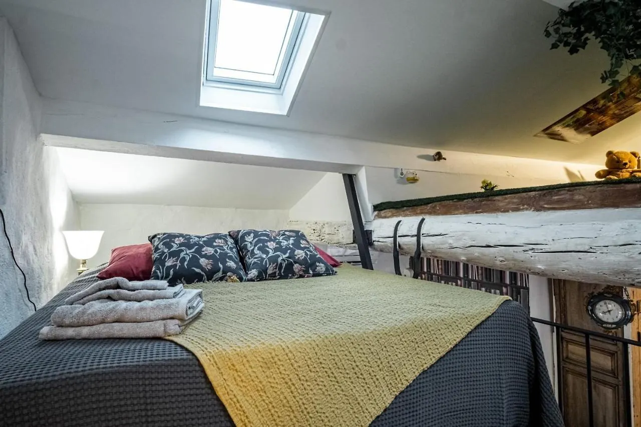 Holiday home La Chineuse - Maison De Charme L'Isle-sur-la-Sorgue